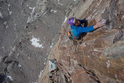 Isola di Baffin, Canada, Nicolas Favresse, Sean Villanueva, Matteo Della Bordella, Matteo De Zaiacomo, Luca Schiera - Luca Schiera su Coconut connection