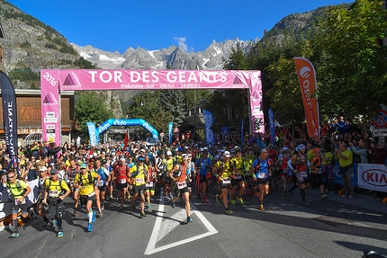 Tor des Géants 2016 - The start of Tor des Géants on 11/09/2016 at Courmayeur