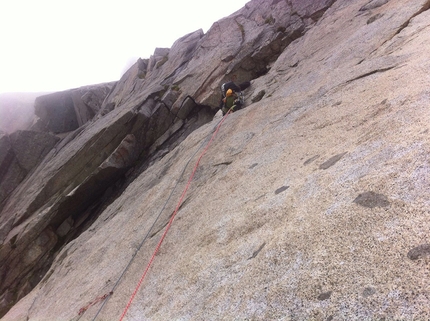 Adamello, Diretta del Diamante, Corno Miller - Durante la ripetizione della  'Diretta del diamante' al Pilastro Est del Corno Miller (3373m) in Val Salarno, effettuata da Filippo Barbieri, Leonardo Gheza e Michele Tapparello