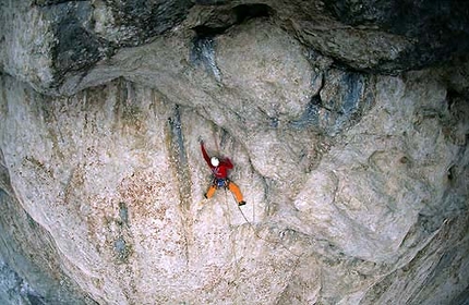 Pietro Dal Prà, Marmolada, Dolomites - Pietro Dal Prà making the first free ascent of Via della Cattedrale, Marmolada, Dolomiti