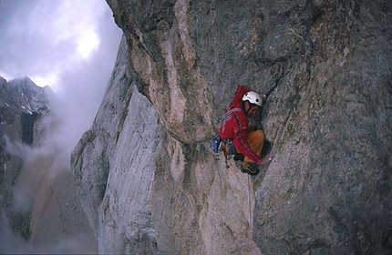 Pietro Dal Prà, Marmolada, Dolomites - Pietro Dal Prà making the first free ascent of Via della Cattedrale, Marmolada, Dolomiti