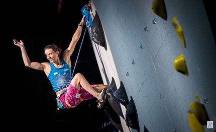 IFSC World Championships Paris 2016 - IFSC World Championships in Paris: Anak Verhoeven