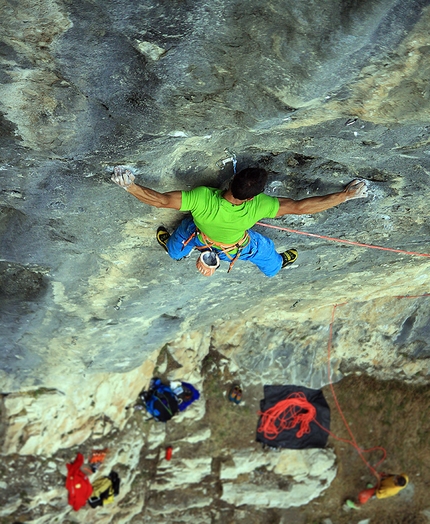 Andrea De Giacometti, Tarzan Wall - Andrea De Giacometti libera Ba-Bel alla Tarzan Wall, per la quale propone il grado di 9a