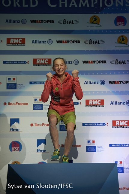 Mondiali di Arrampicata Sportiva di Parigi - Mondiali di Arrampicata Sportiva a Parigi: Janja Garnbret