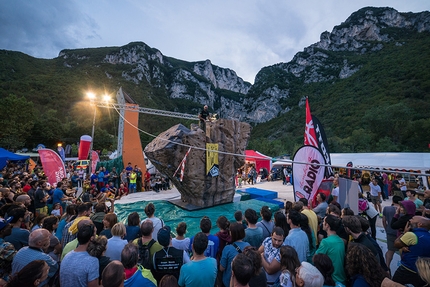 Frasassi Climbing Festival 2016 - Frasassi Climbing Festival 2016: Finale Street Boulder