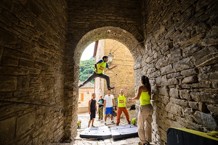 Frasassi Climbing Festival 2016 - Frasassi Climbing Festival 2016: Street Boulder