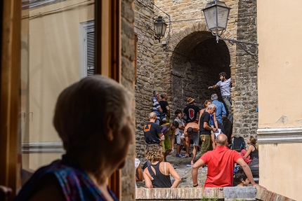 Frasassi Climbing Festival 2016 - Frasassi Climbing Festival 2016: Street Boulder Serra San Quirico 