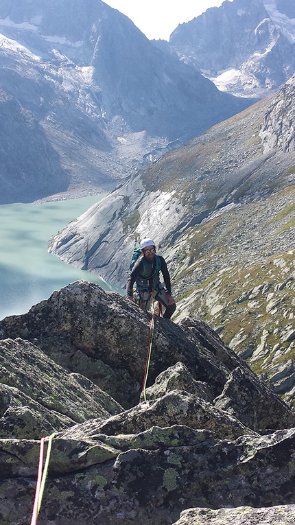 Torvagando for Nepal, Annalisa Fioretti, Gianpietro Todesco - Torvagando for Nepal: Pizzo Spazzacaldera (2487m) e la Fiamma in Val Bregaglia