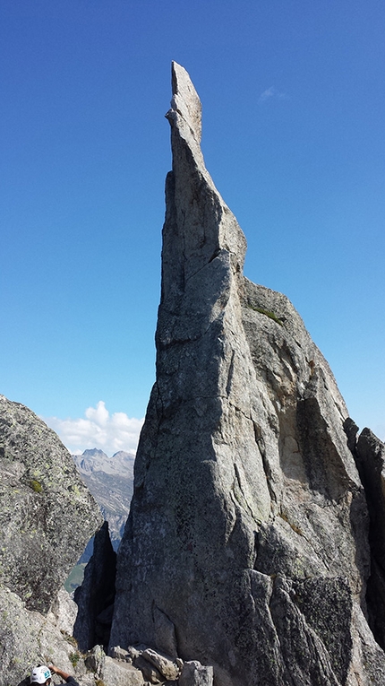 Torvagando for Nepal, Annalisa Fioretti, Gianpietro Todesco - Torvagando for Nepal: Pizzo Spazzacaldera (2487m) e la Fiamma in Val Bregaglia