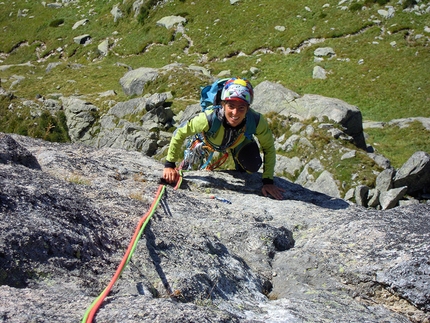 Torvagando for Nepal, Annalisa Fioretti, Gianpietro Todesco - Torvagando for Nepal: Pizzo Spazzacaldera (2487m) e la Fiamma in Val Bregaglia
