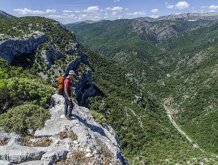 Guida ai sentieri di Selvaggio Blu, Sardegna - Oltre Selvaggio Blu, sui sentieri del Supramonte di Baunei in Sardegna