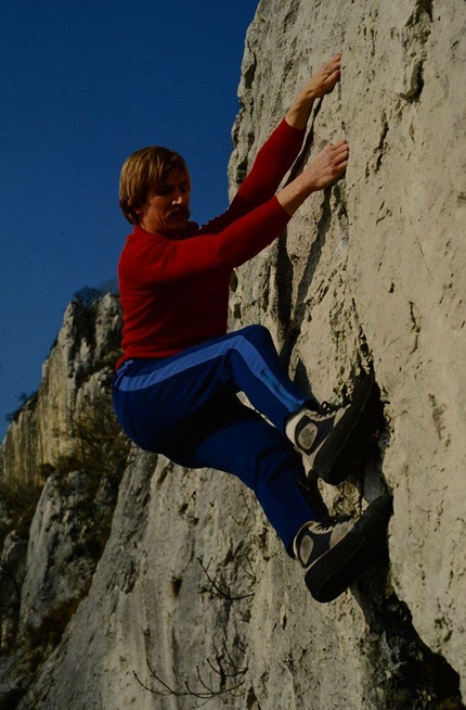 Scuola Nazionale di Alpinismo “E. Comici” della Società Alpina delle Giulie - Arrampicata in Napoleonica (Trieste) negli anni ‘90