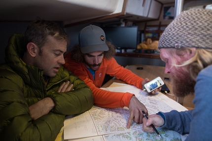 Mythic Circle, Greenland, climbing - Climbing in the Mythic Circle, Greenland