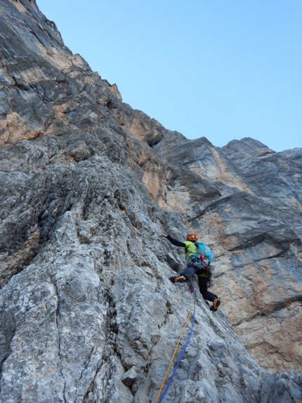 Via degli Studenti, Civetta, Dolomiti, Alessandro Baù, Claudio Migliorini, - Alessandro Baù durante la ripetizione  della Via degli Studenti, parete Nord-Ovest della Civetta, Dolomiti