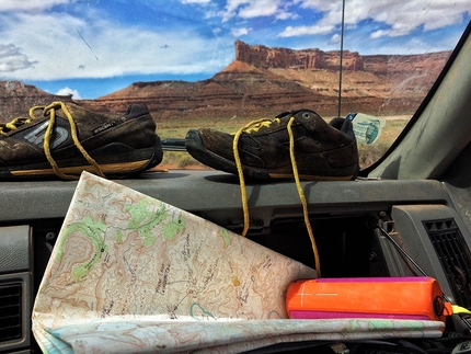 The Millennium Arch, Canyonlands, USA, Tom Randall, Pete Whittaker - Searching for the perfect offwidth crack at Canyonlands, USA