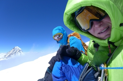 Broad Peak, Aleš Česen, Luka Lindič - Aleš Česen & Luka Lindič climbing Broad Peak, 07/2016