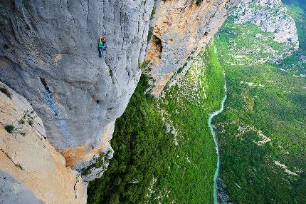 Verdon Gorge rock climbing in France