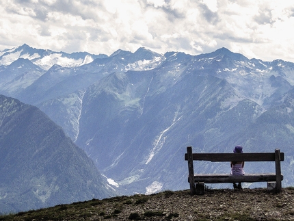 Milano Mountain Film Festival 2016 - Concorso fotografico: La bambina con il cappello