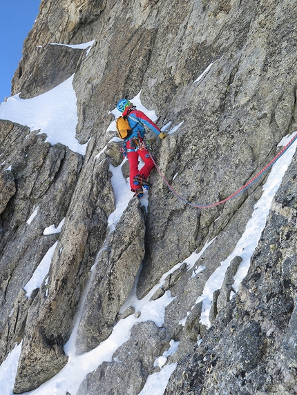 Aiguille d'Entrèves and the climb Cocktail entr'Eve et Salluard. By Enrico Bonino