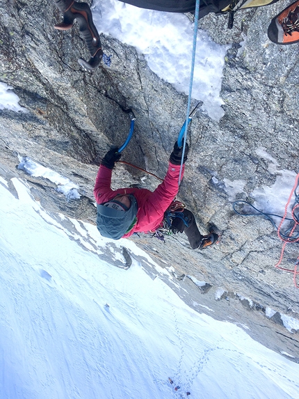 Aiguille d'Entrèves, Mont Blanc, Cocktail entr’Eve et Salluard - Cocktail entr’Eve et Salluard (Aiguille d'Entrèves, Mont Blanc), Enrico Bonino, Ilaria Sonatore e Marco Ghisio on 22/10/2016