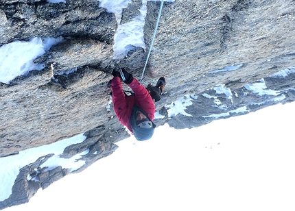 Aiguille d'Entrèves, Mont Blanc, Cocktail entr’Eve et Salluard - Cocktail entr’Eve et Salluard (Aiguille d'Entrèves, Mont Blanc), Enrico Bonino, Ilaria Sonatore e Marco Ghisio on 22/10/2016