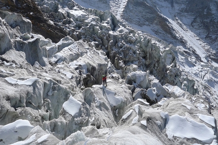 Sersank, Himalaya, Mick Fowler, Victor Saunders, alpinism - Mick Fowler and Victor Saunders making the first ascent of Sersank (Shib Shankar), 6100m, Indiana Himalayas