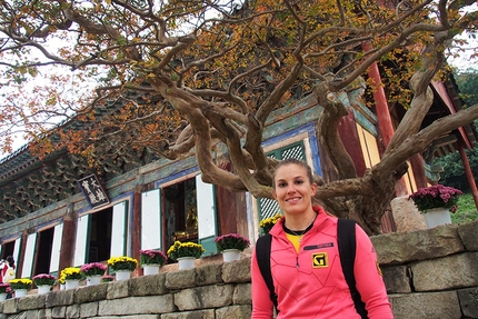 Petra Klingler, Sud Corea, arrampicata, Mudeungsan Bouldering Festival - Petra Klinger al Mudeungsan Bouldering Festival in Sud Corea