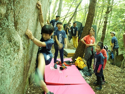 Petra Klingler, Sud Corea, arrampicata, Mudeungsan Bouldering Festival - Durante il Mudeungsan Bouldering Festival in Sud Corea