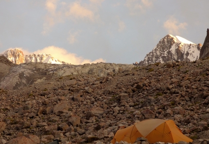 Tien Shan 2016, Giovanni Pagnoncelli, Marcello Sanguineti - Tien Shan 2016: Campo Base