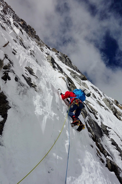 Tibet's Jang Tsang Go climbed by Domen Kastelic, Olov Isaksson & Marcus Palm