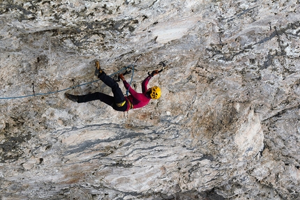 Angelika Rainer, Cornalba  - Angelika Rainer in veste drytooling