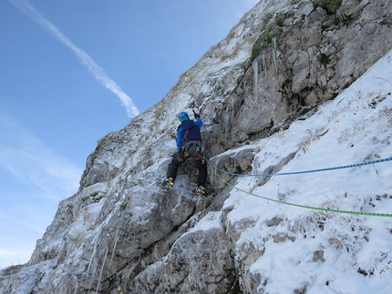 Monte Gallinola, Appennino, Riccardo Quaranta, Emanuele Guglietta, Alessio Scacco - Monte Gallinola: durante l'apertura di 'Muschio Selvaggio' e 'More than this'