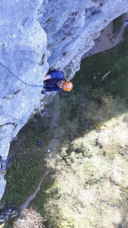 Monte Procinto, Alpi Apuane, Elio Bonfanti - Monte Procinto: sul secondo tiro della Dolfi-Rulli o Via Luisa