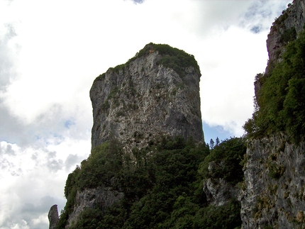 Il Monte Procinto nelle Alpi Apuane. Di Elio Bonfanti