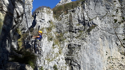 Monte Procinto, Alpi Apuane, Elio Bonfanti - Monte Procinto: sulla via ferrata