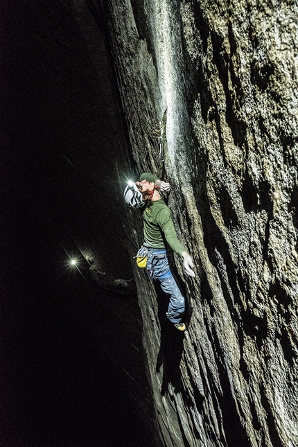 Adam Ondra, Dawn Wall, El Capitan, Yosemite - Adam Ondra climbing the Dawn Wall, El Capitan, Yosemite. Here he's dealing with pitch 21  (5.13c / 8a+)