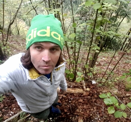 Thomas Huber - Thomas Huber returns to where he took a 16 meter ground fall at Brendelwand, Watzmann