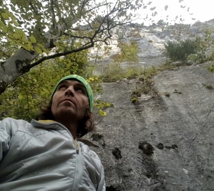 Thomas Huber - Thomas Huber returns to where he took a 16 meter ground fall at Brendelwand, Watzmann