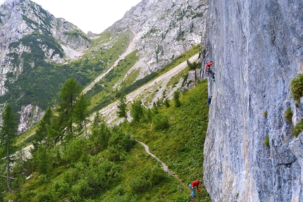 Malga Spora, Croz del Giovan, Brenta Dolomites - Bolting the new climbs at Malga Spora - Croz del Giovan, Brenta Dolomites
