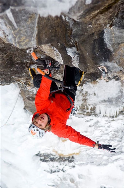 Iceland ice climbing expedition 2007 - Markus Bedler climbing Captain Hook M9+, Kaldakinn