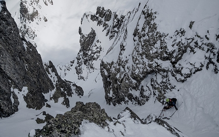 Georgia Dolomites, skiing, mountaineering, Wolfgang Hell, Aaron Durogati, Daniel Ladurner, Alessandro d’Emilia - The expedition 'The wild steep Chauki Dolomites - exploring- steep skiing- speedriding' in Georgia's Dolomites