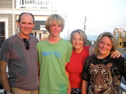 Alan Watts - Alan Watts with his family in 2009