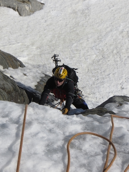 Fletschhorn, Parete est integrale, Giovanni Pagnoncelli, Marcello Sanguineti - Fletschhorn: sulla via ''Parete Est Integrale'