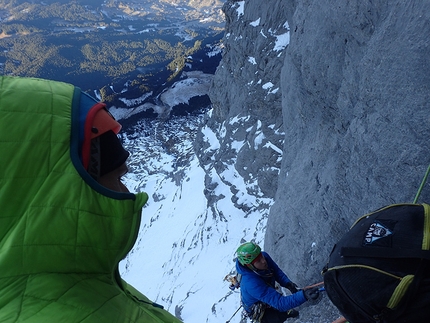 Eiger, Titanic, Tom Ballard, Marcin Tomaszewski - During the first ascent of 'Titanic', North Face of the Eiger (A3/M5/6b, 2000m, Tom Ballard, Marcin Tomaszewski)