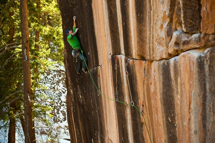 Sonnie Trotter, prima salita trad di Prosthetics a Mill Creek, Utah