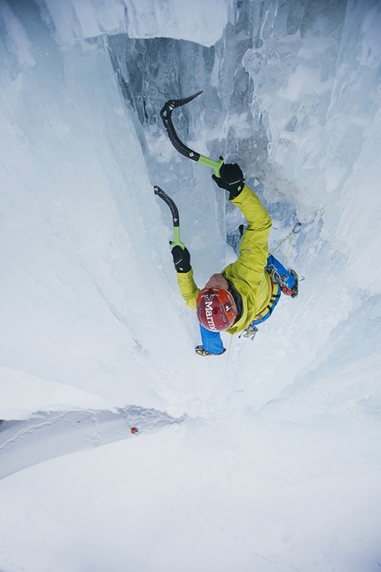 Iceland, ice climbing, Albert Leichtfried, Benedikt Purner - Albert Leichtfried making the first ascent of Tröll leikhús, the first grade WI7- icefall in Iceland