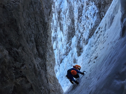 Cima Verde del Montasio, Julian Alps, Enrico Mosetti, Alberto Giassi, Davide Limongi  - During the first ascent of 'Amici per sempre' (IV/4+, 350m, Enrico Mosetti, Alberto Giassi, Davide Limongi 18/12/2016), North Face of Cima Verde del Monte Montasio