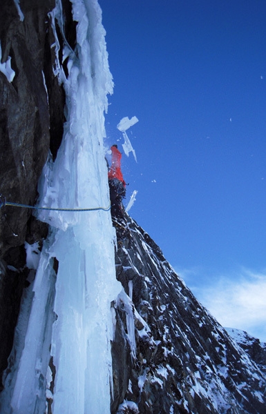 Leichtfried and Purner do the Moonwalk, the longest icefall in Austria