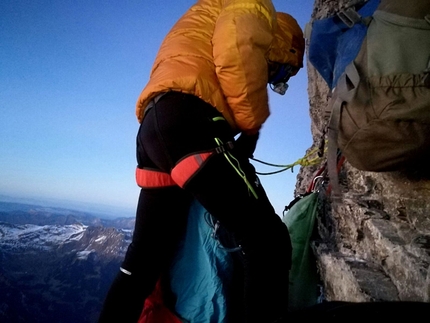 Eiger, Christian Casanova, Simone Corte Pause, Gino De Zolt, Alex Pivirotto - Durante la ripetizione da parte del Soccorso alpino Dolomiti Bellunesi della via Heckmair sulla parete nord dell'Eiger (Christian Casanova, Simone Corte Pause, Gino De Zolt, Alex Pivirotto 28-29/12/2016)