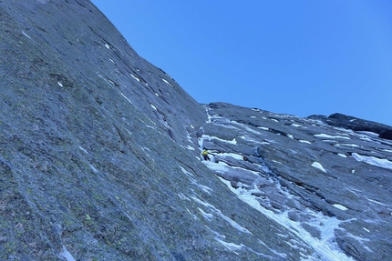 Pizzo Badile, Nordest Supercombo, Ines Papert, Luka Lindič - Ines Papert making the first repeat of 'Nordest Supercombo' up the NE Face of Pizzo Badile together with Luka Lindič on 30/12/2016